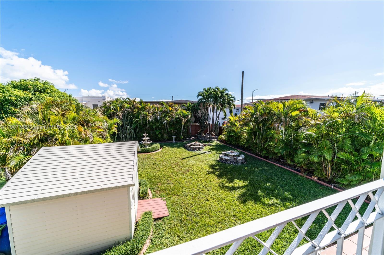 21 NW 33rd Ave Unit: UPPER