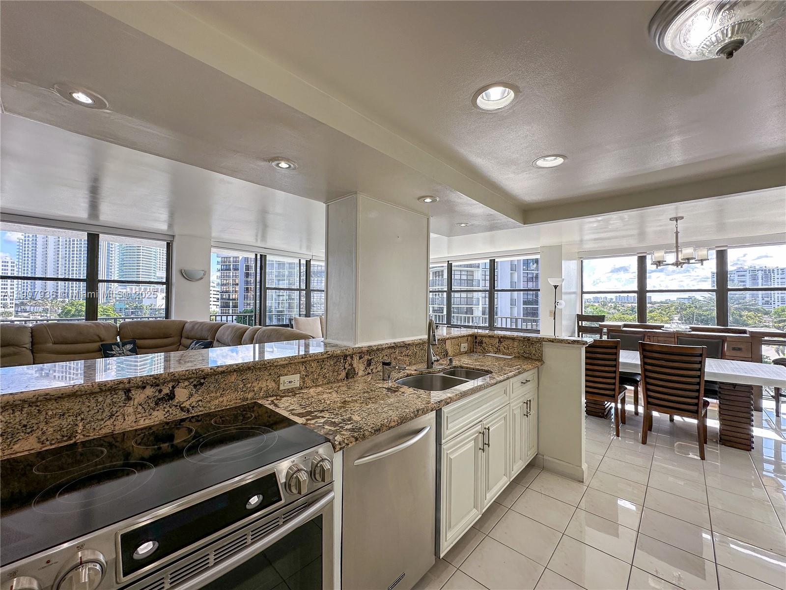 800 Parkview Dr # 630