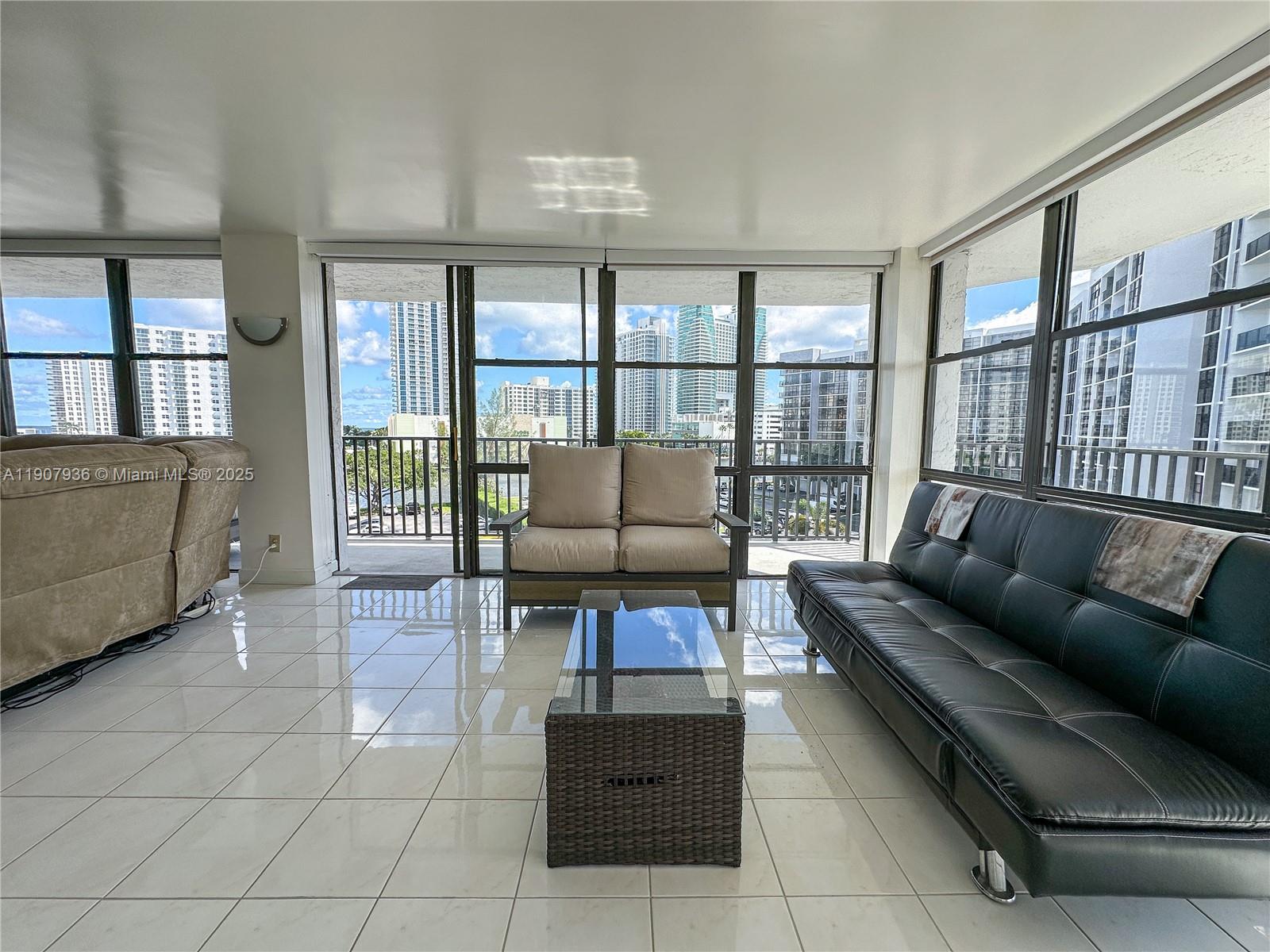 800 Parkview Dr # 630