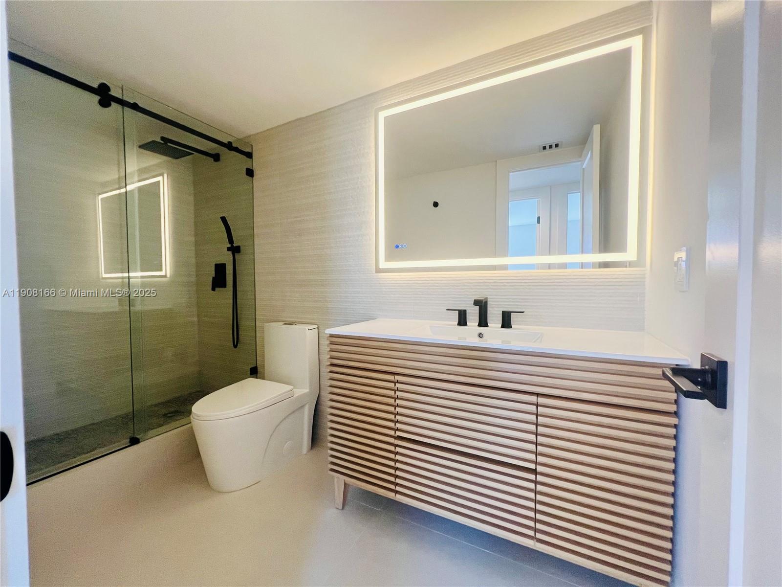 201 Jefferson Ave # 4C