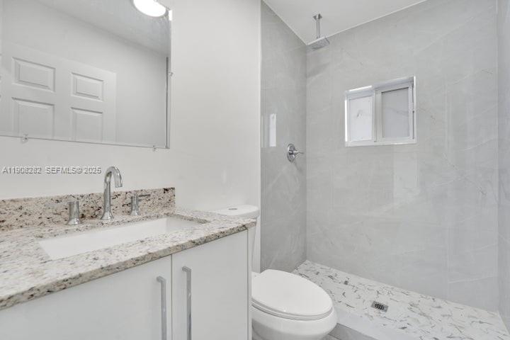 16315 SW 107th Ave # B