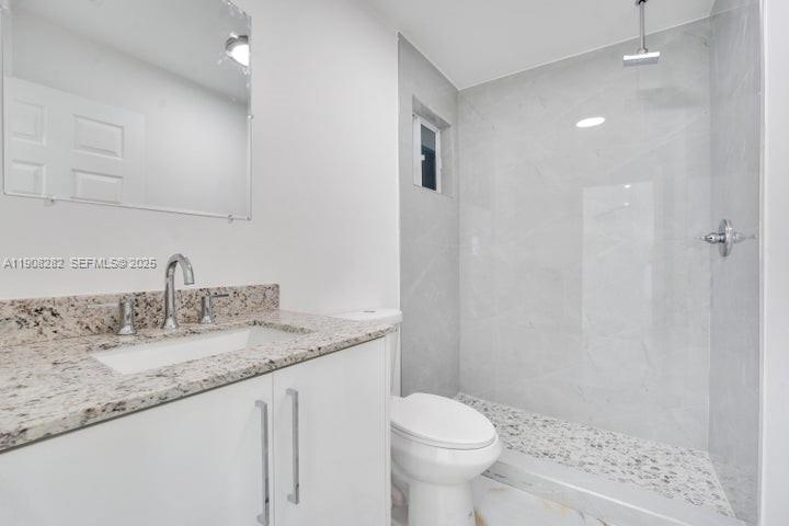 16315 SW 107th Ave # B