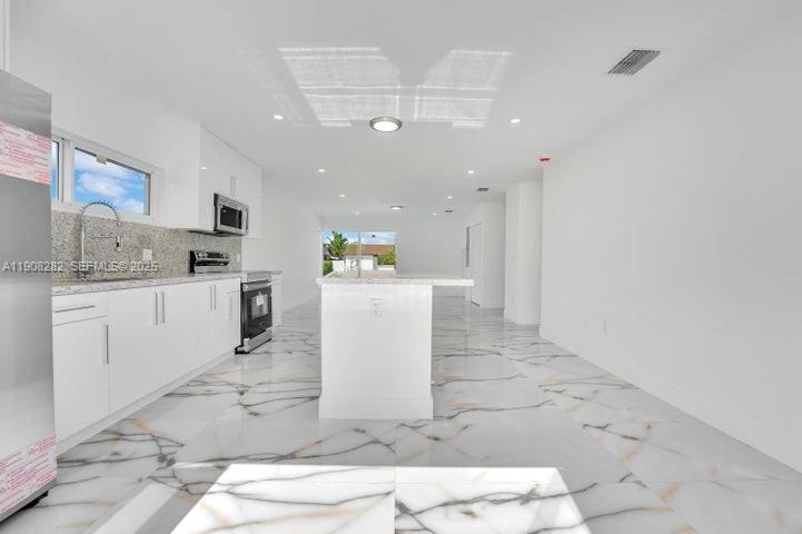 16315 SW 107th Ave # B