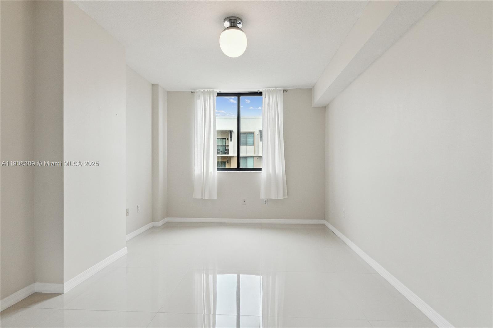 3590 Coral Way # 804