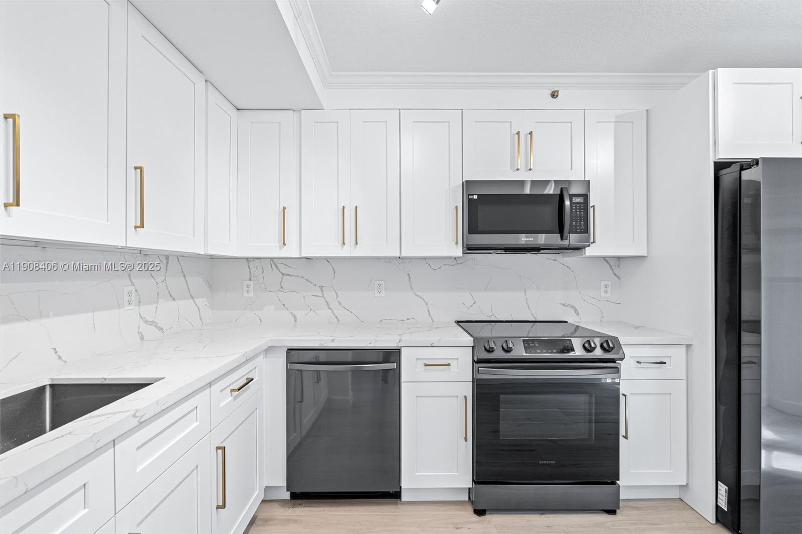 22841 SW 88th Pl # 205