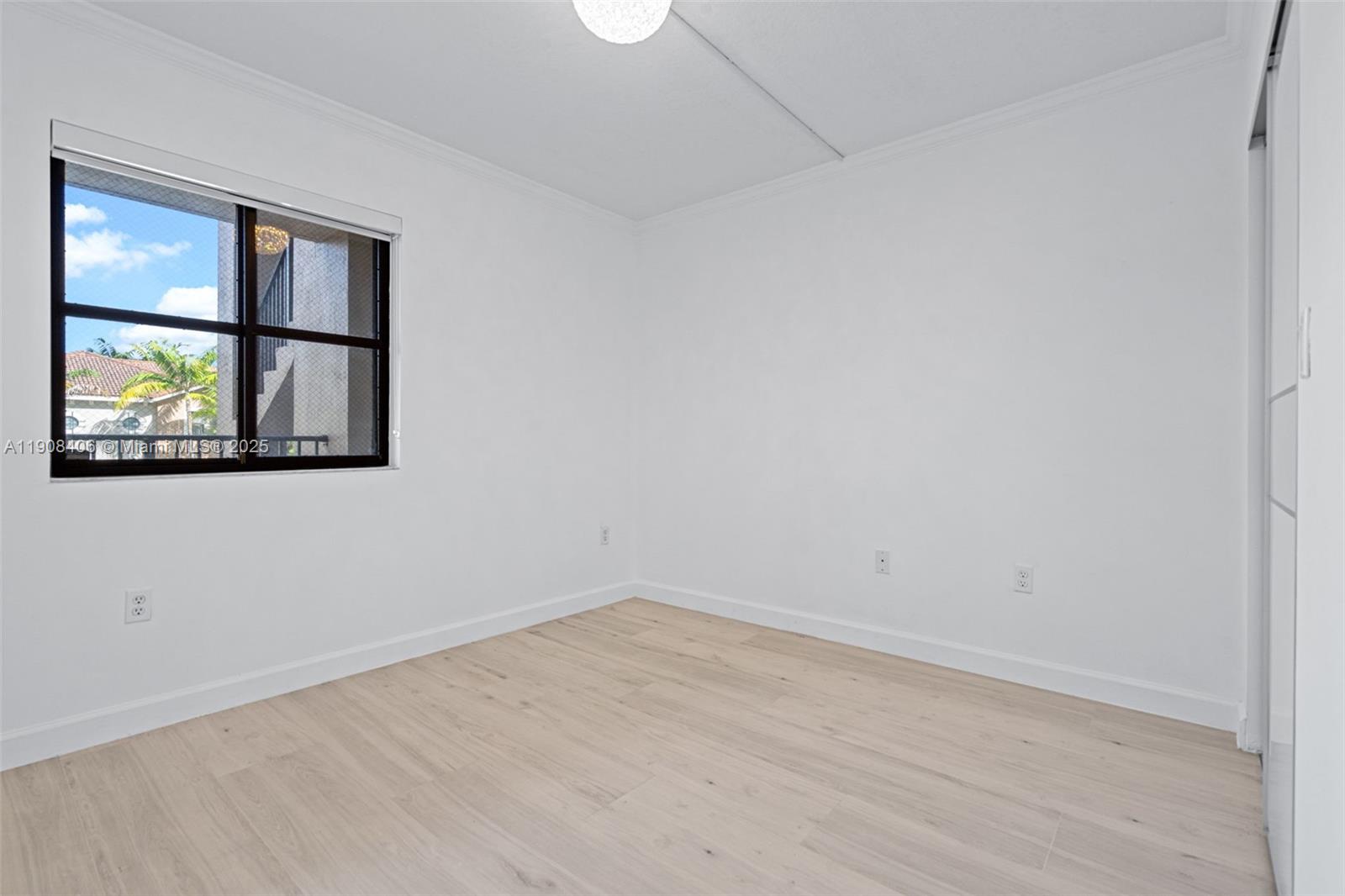 22841 SW 88th Pl # 205