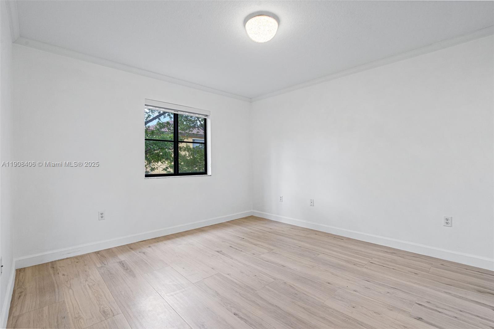 22841 SW 88th Pl # 205