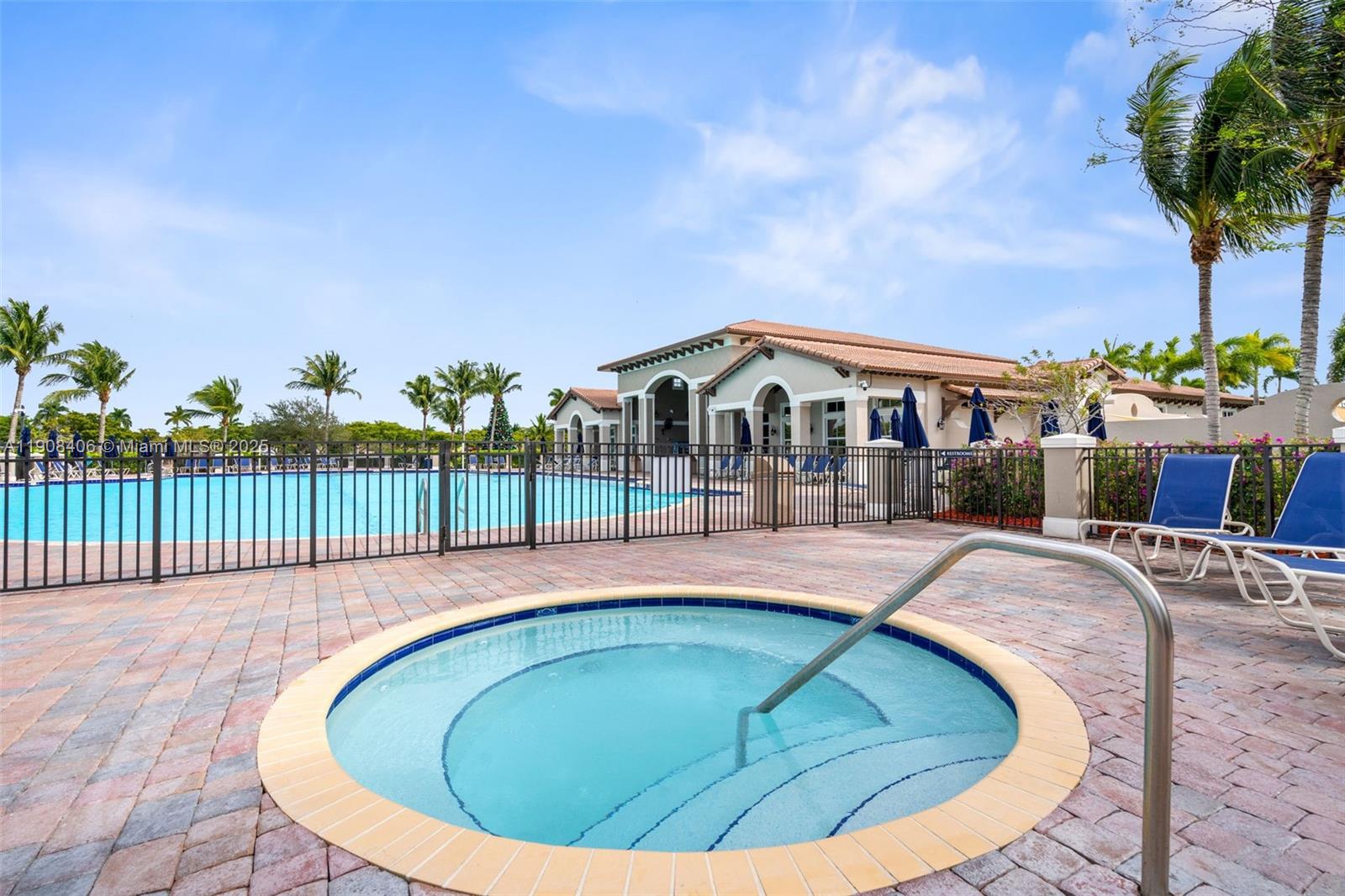 22841 SW 88th Pl # 205