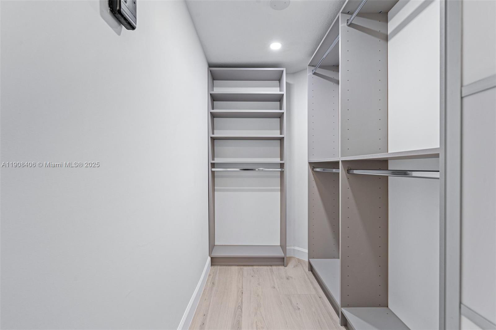 22841 SW 88th Pl # 205