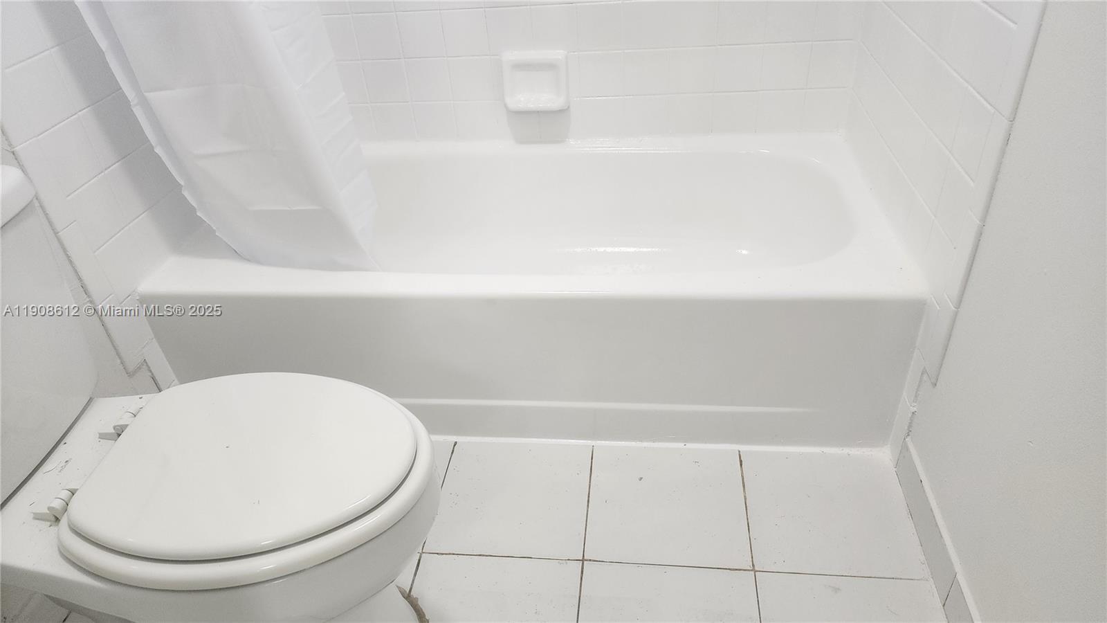 9708 Hammocks Blvd # 32 Unit: 101-32