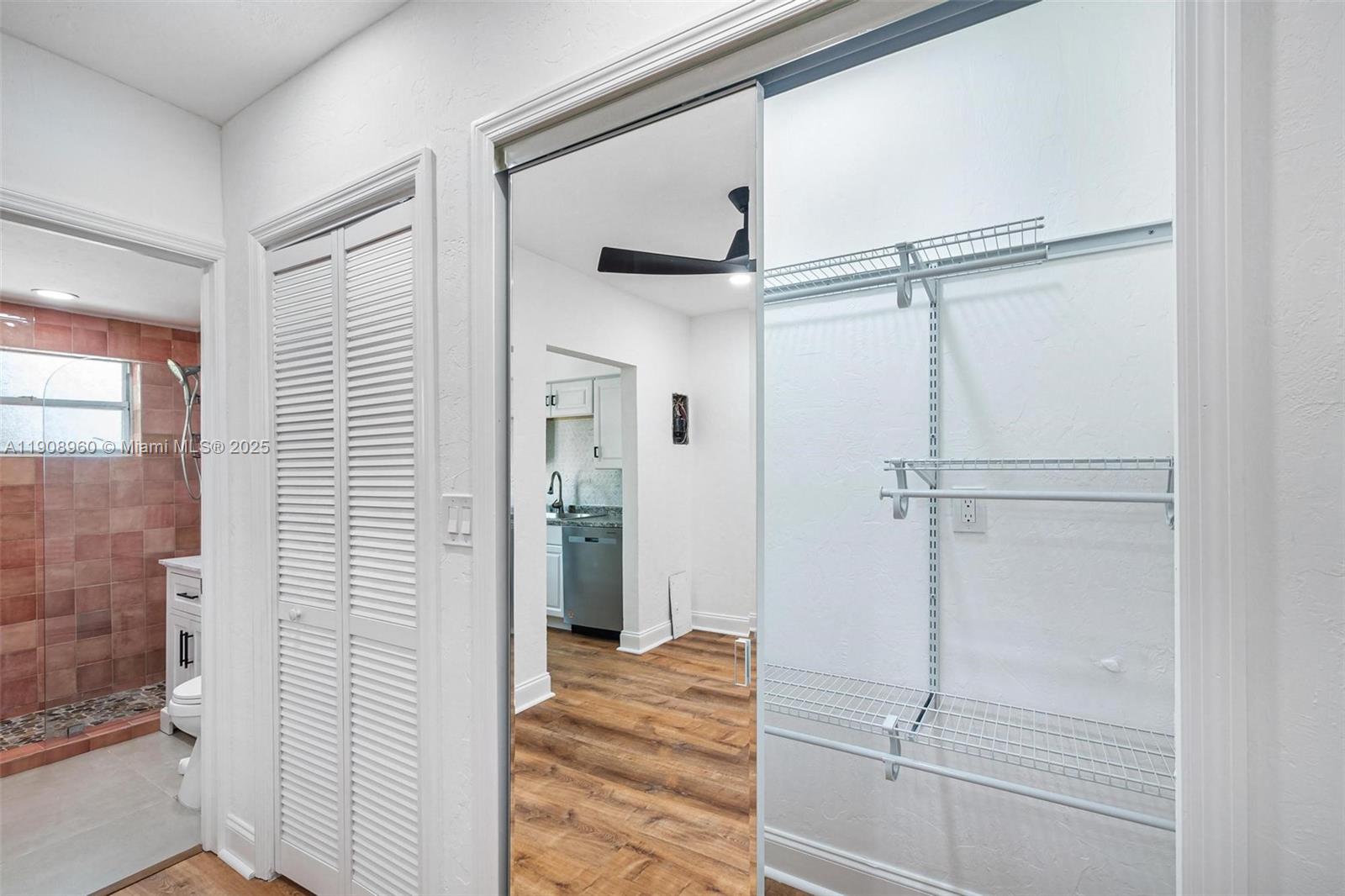 911 Meridian Ave # 106