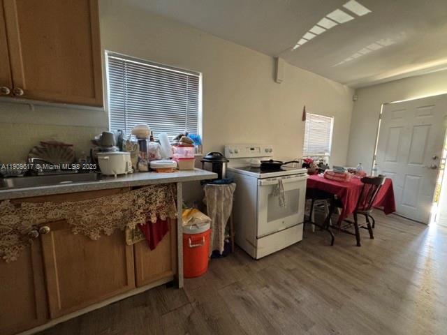2512 NW 13th Ave