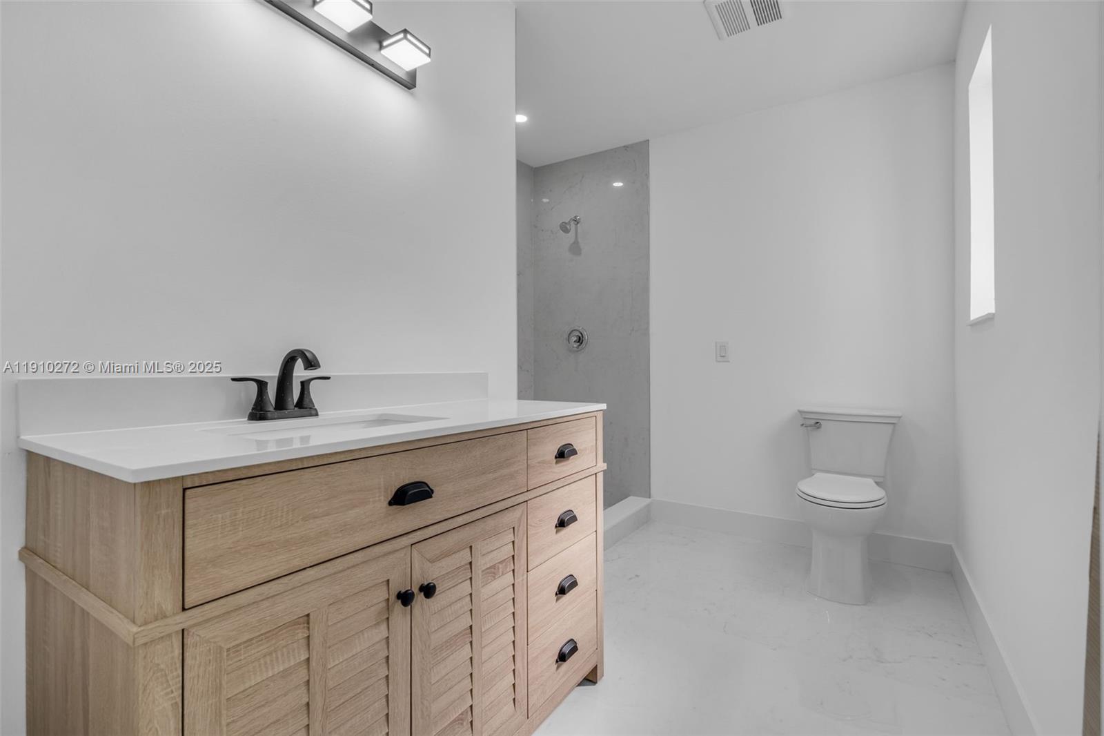 7021 SW 107th St # 0