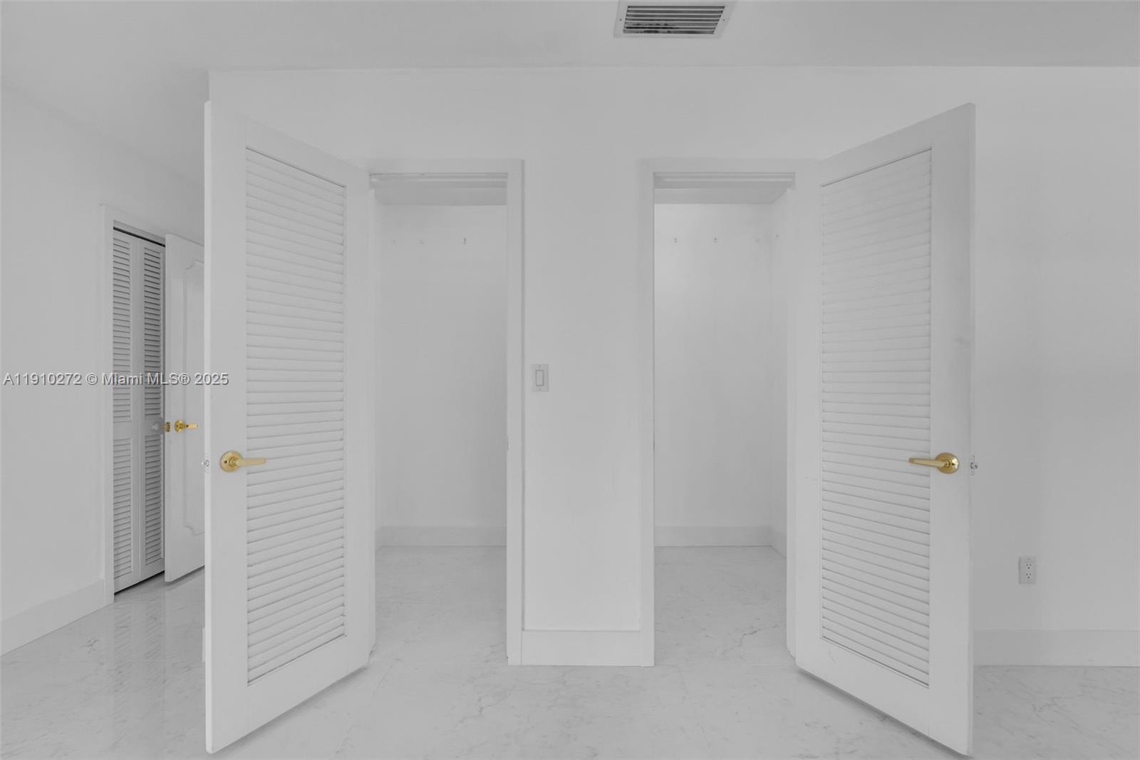 7021 SW 107th St # 0