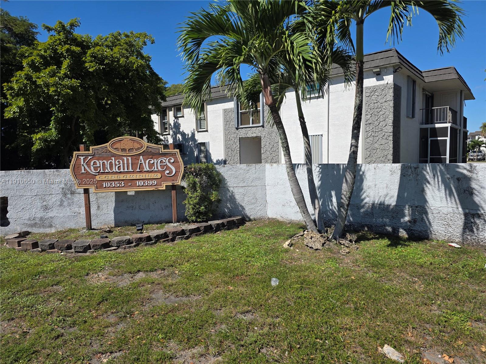 10399 N Kendall Dr Unit: AA8