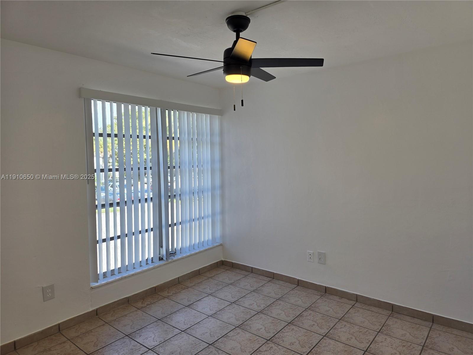 10399 N Kendall Dr Unit: AA8