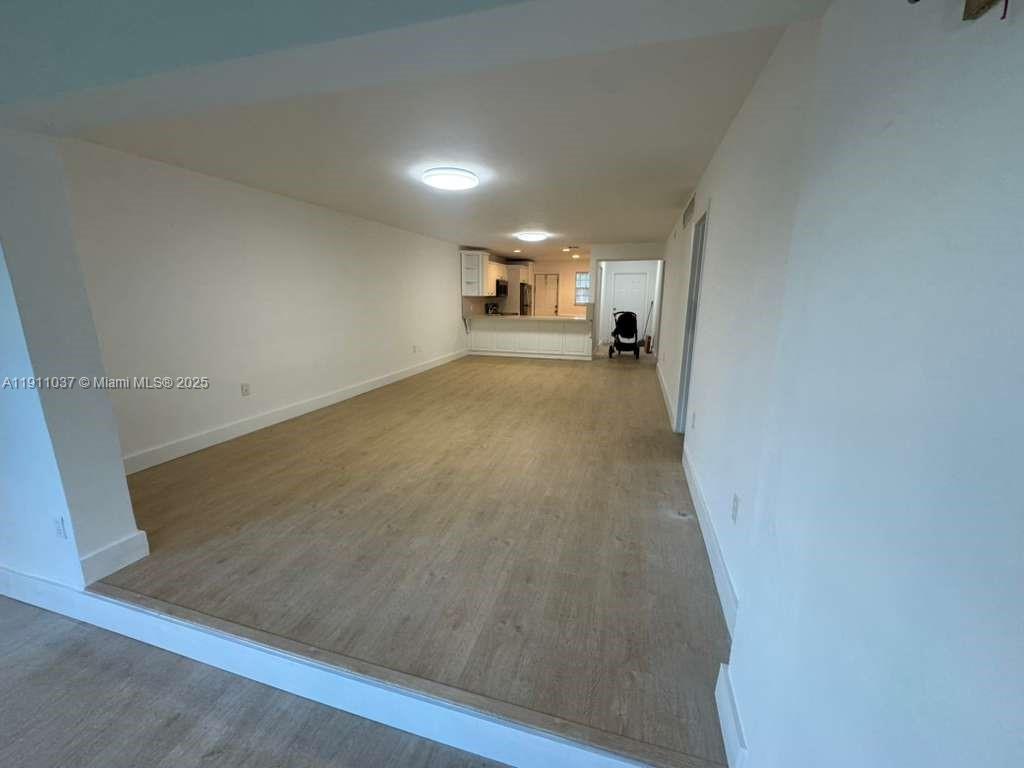 1550 NE 191st St # 310