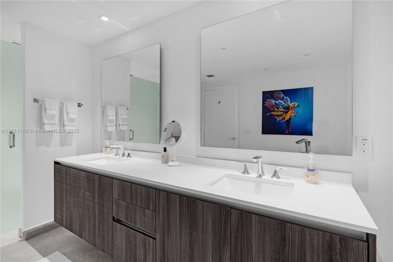 488 NE 18th St # 3912