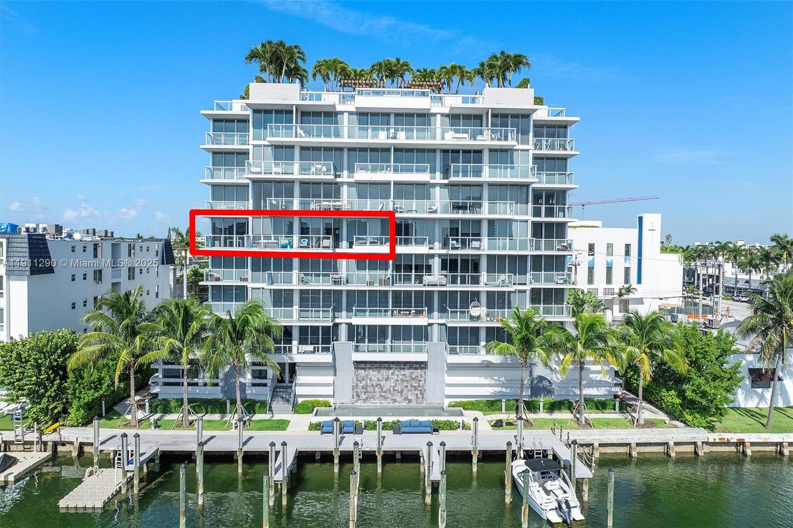 9521 E Bay Harbor Dr # 604