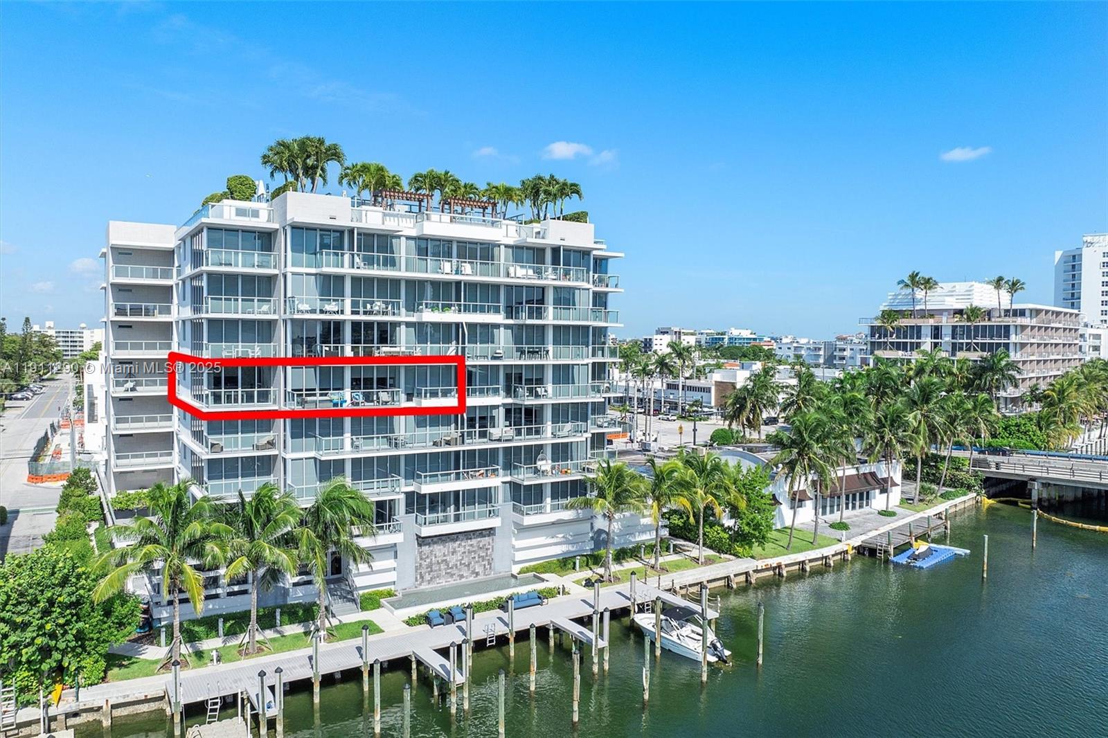 9521 E Bay Harbor Dr # 604