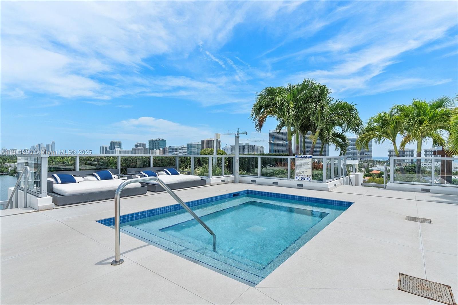 9521 E Bay Harbor Dr # 604