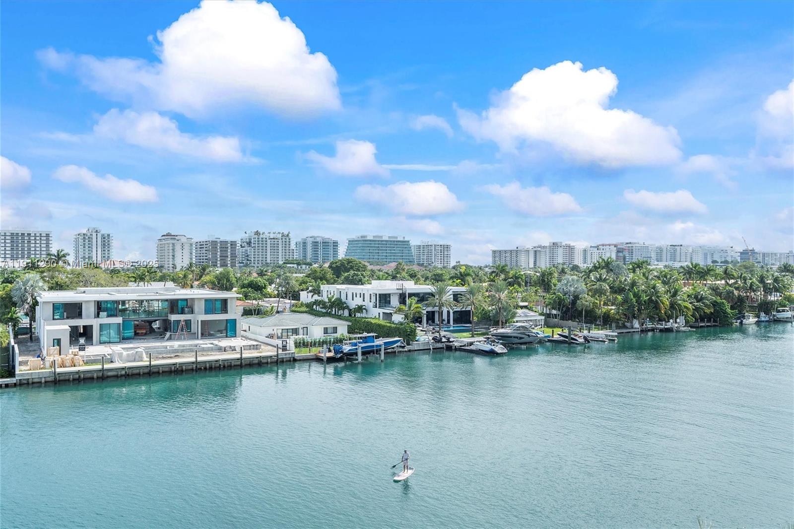 9521 E Bay Harbor Dr # 604