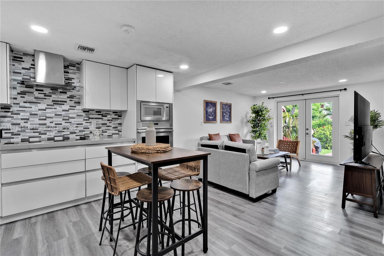 1841 SW 29th Ave # A