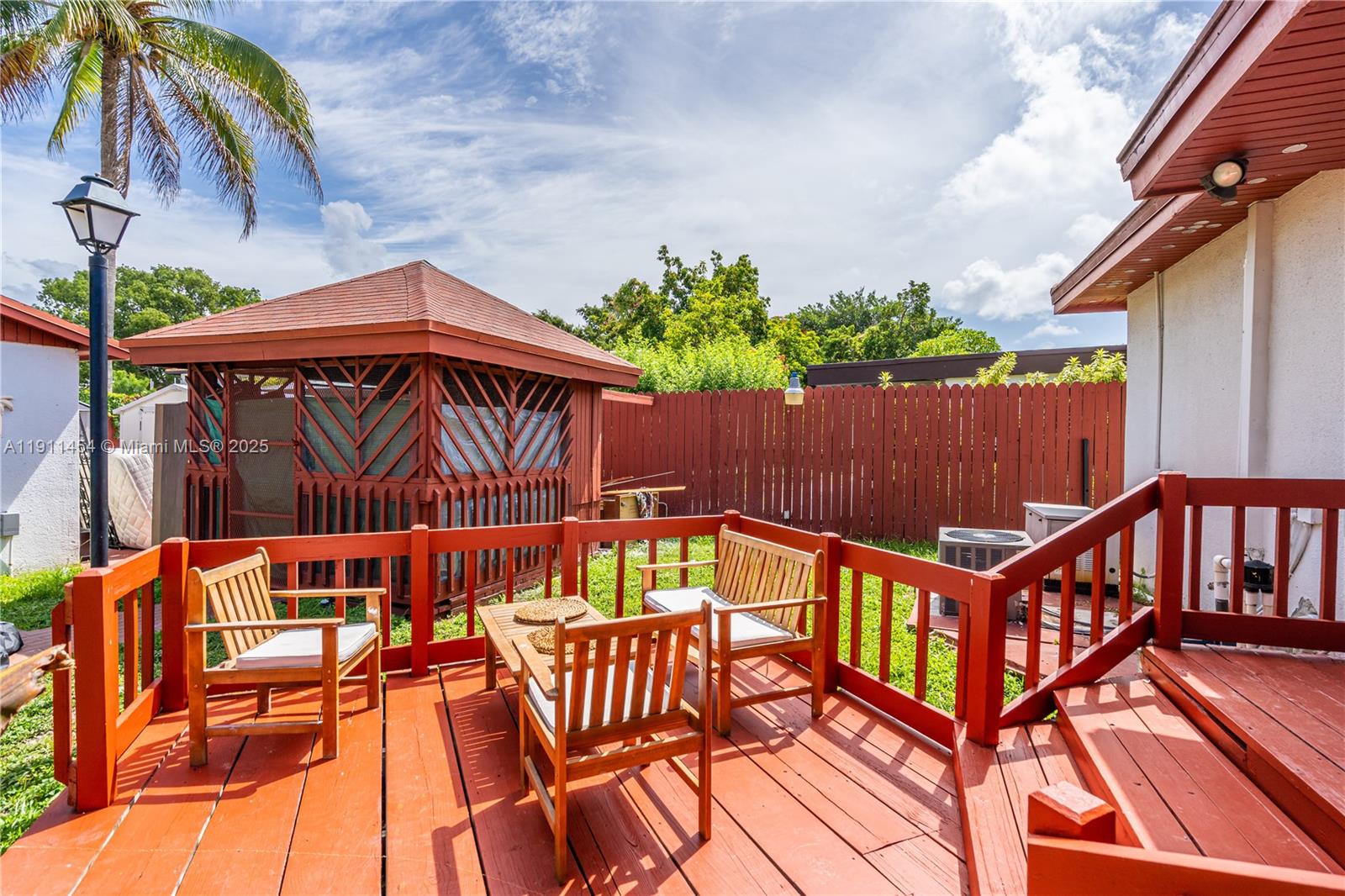 1841 SW 29th Ave # A