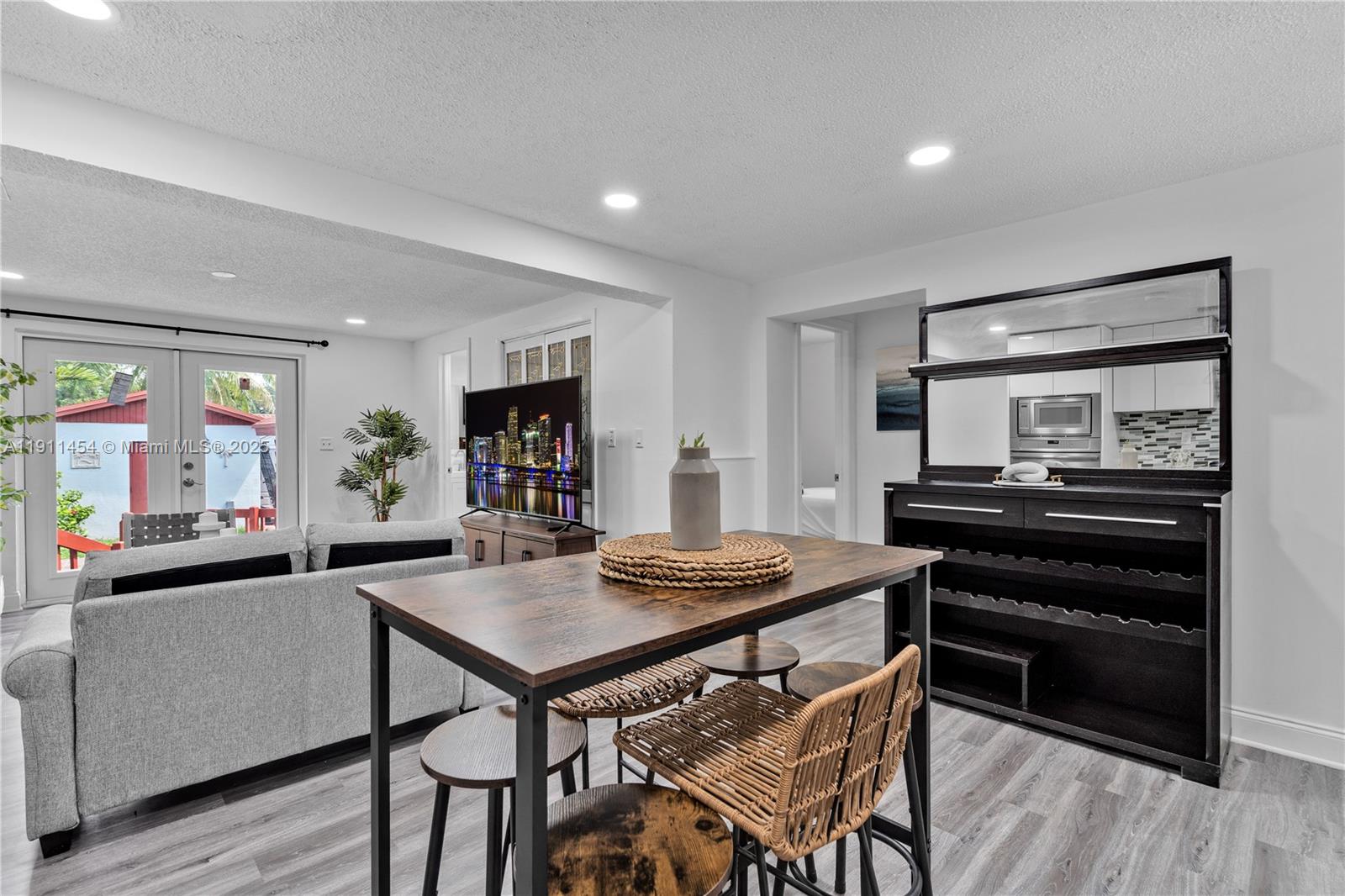 1841 SW 29th Ave # A