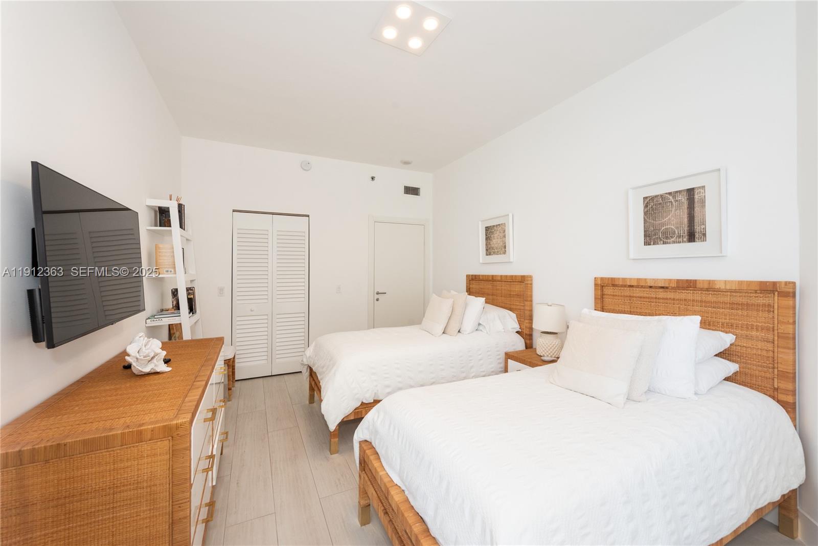 8925 Collins Ave # 11C