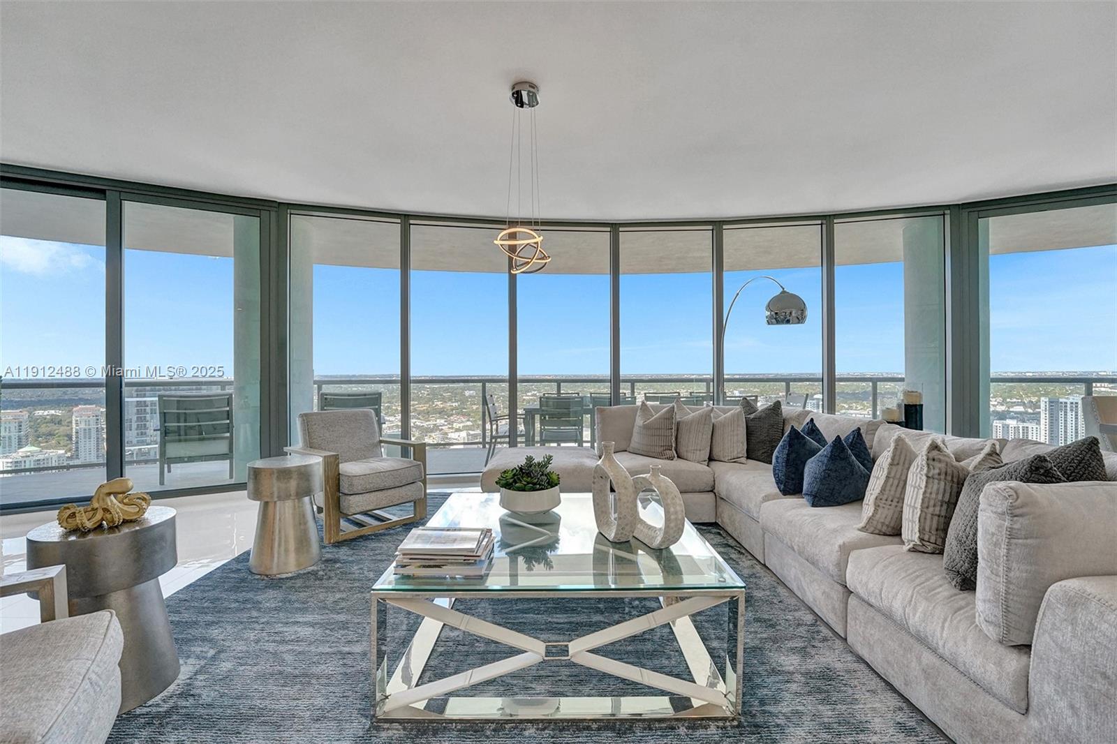 100 E Las Olas Blvd # 3703