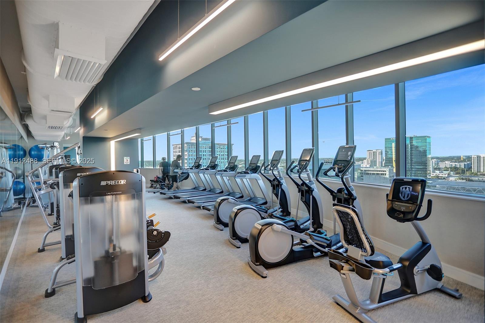 100 E Las Olas Blvd # 3703