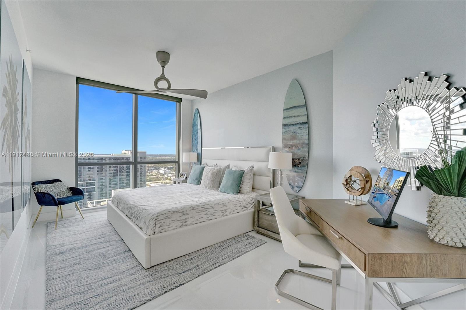 100 E Las Olas Blvd # 3703