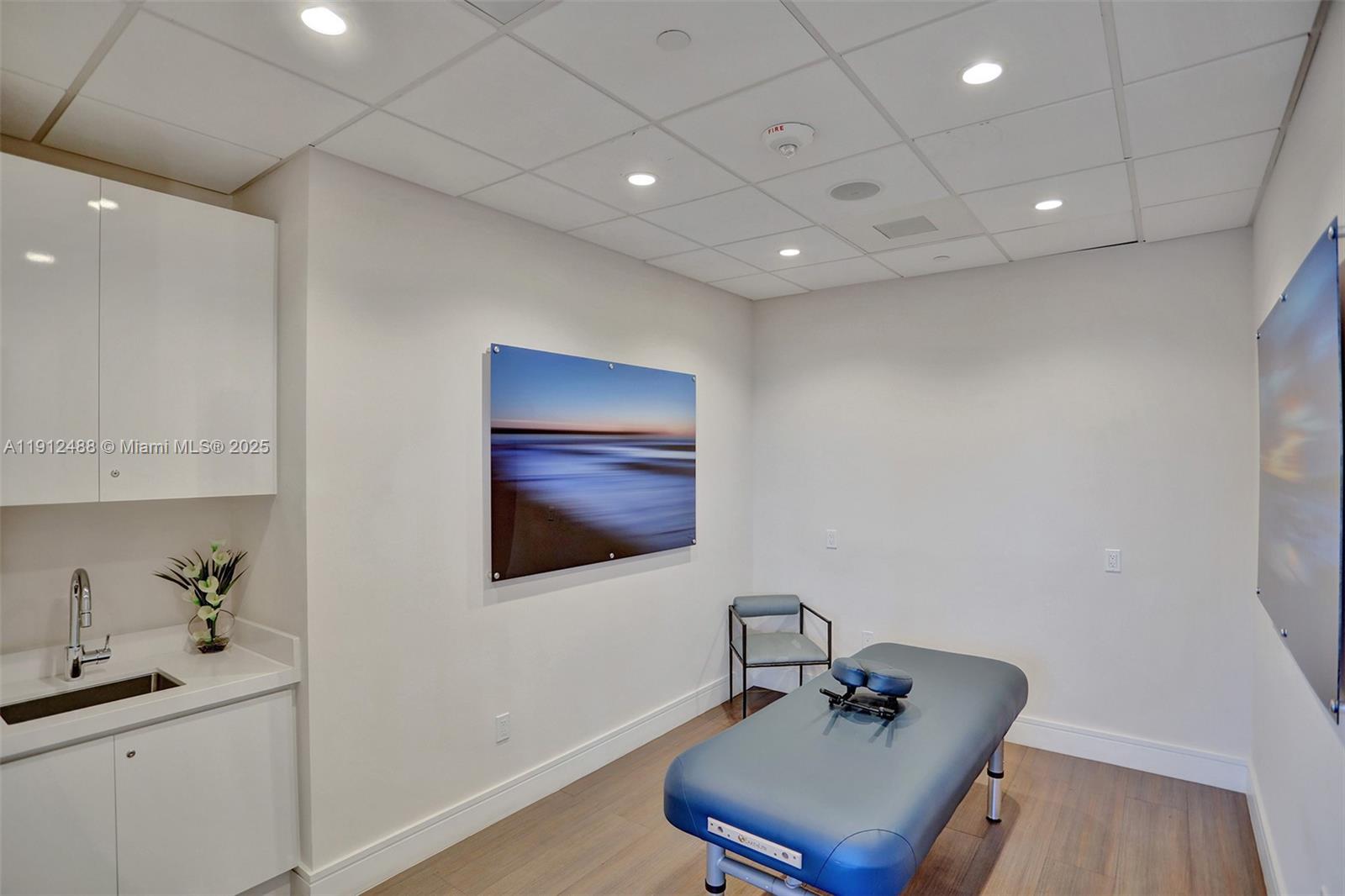 100 E Las Olas Blvd # 3703