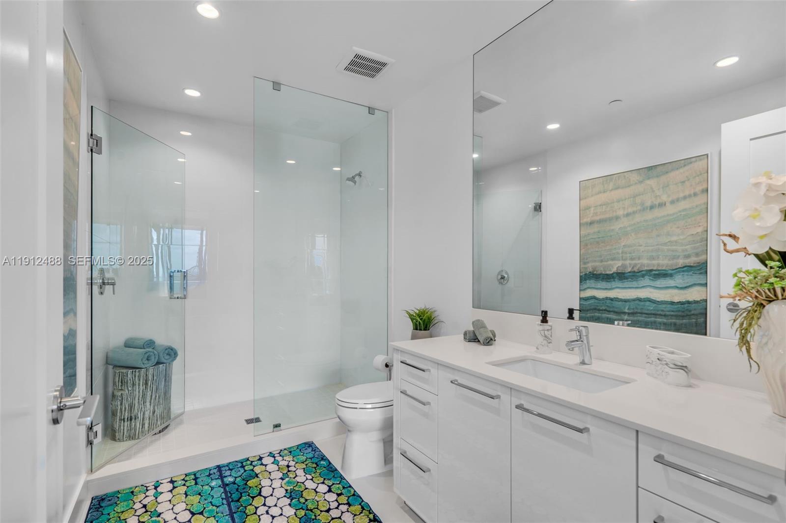 100 E Las Olas Blvd # 3703