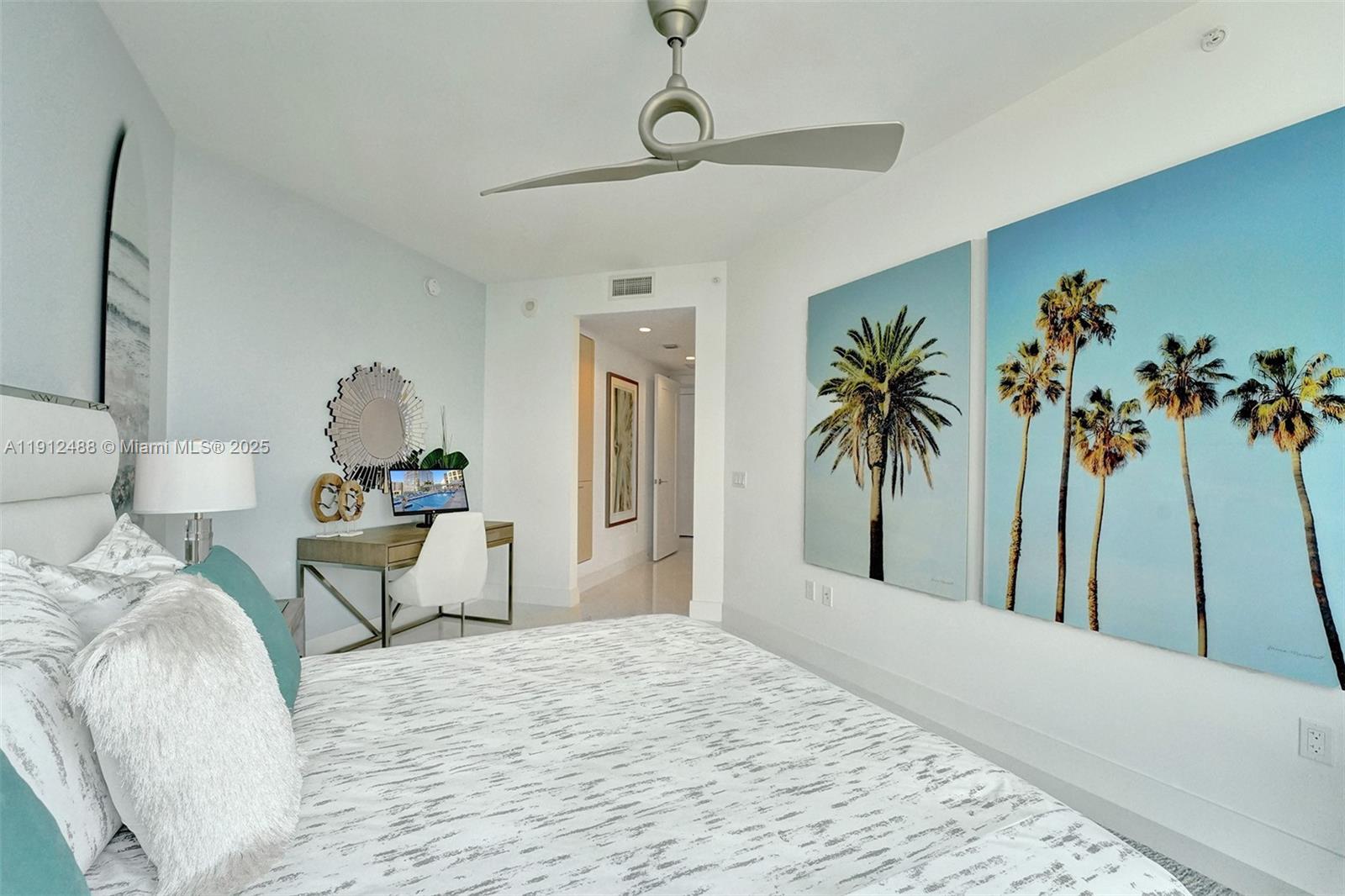 100 E Las Olas Blvd # 3703