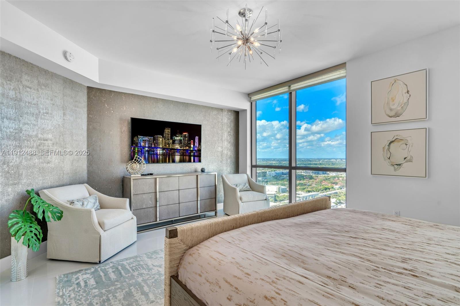 100 E Las Olas Blvd # 3703