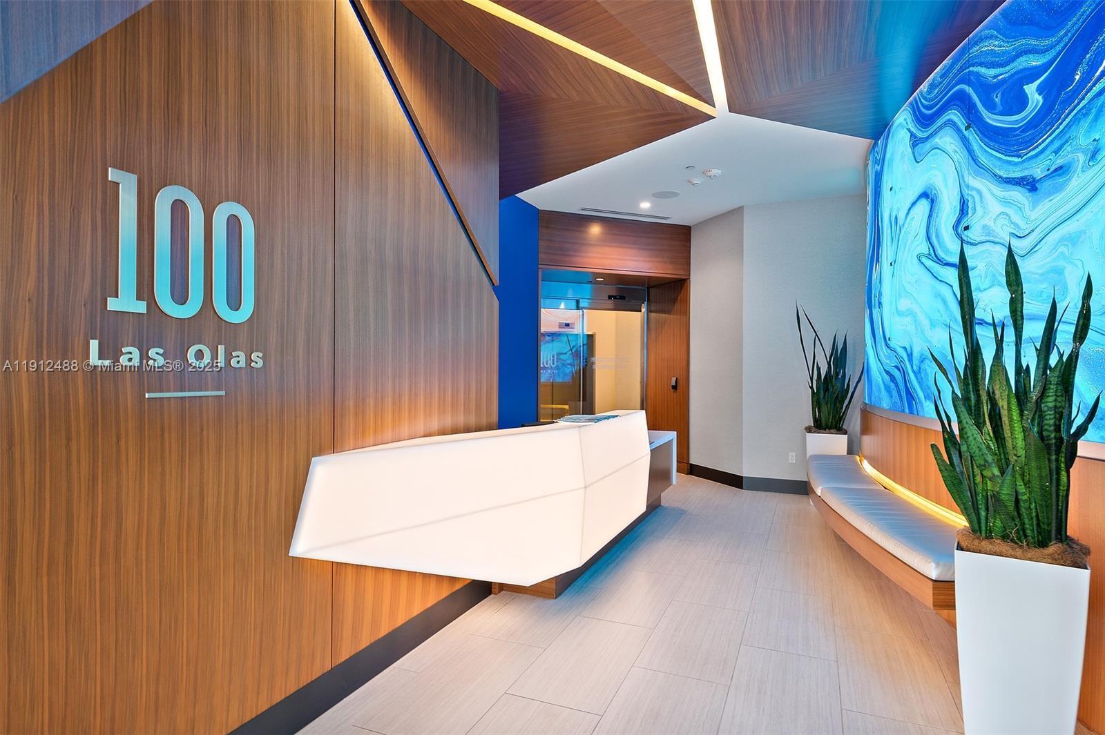 100 E Las Olas Blvd # 3703