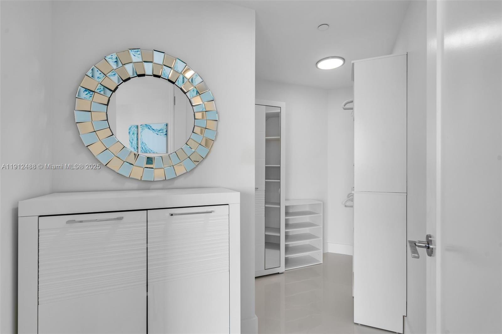 100 E Las Olas Blvd # 3703