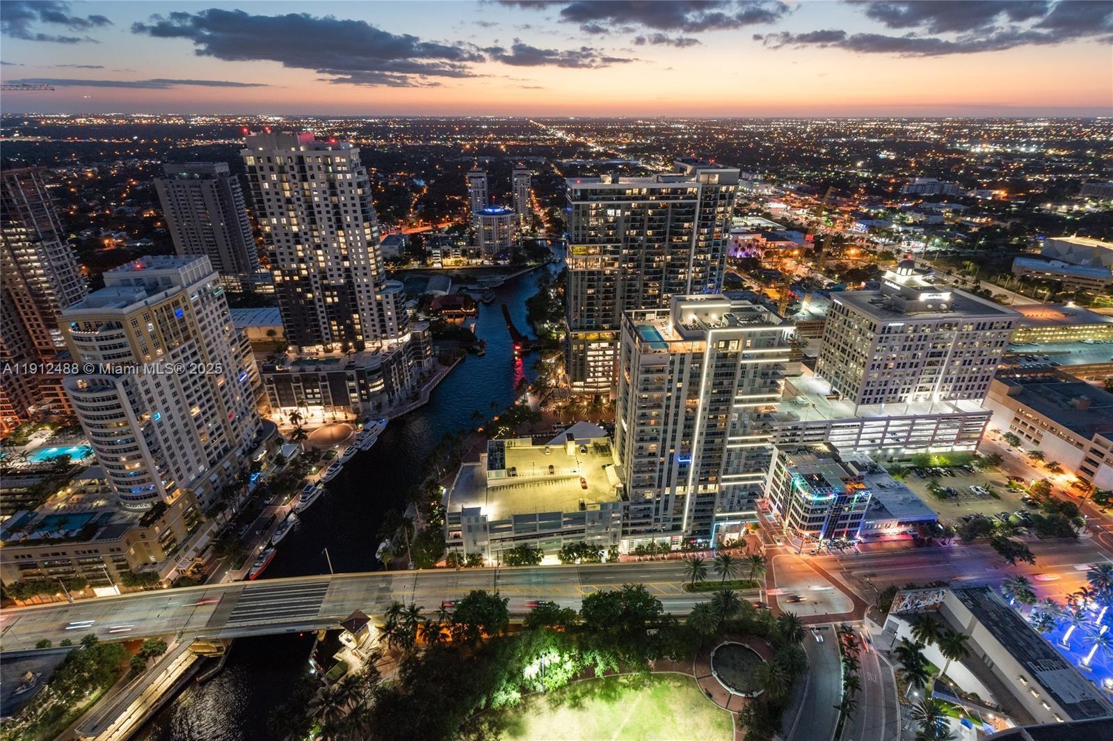 100 E Las Olas Blvd # 3703