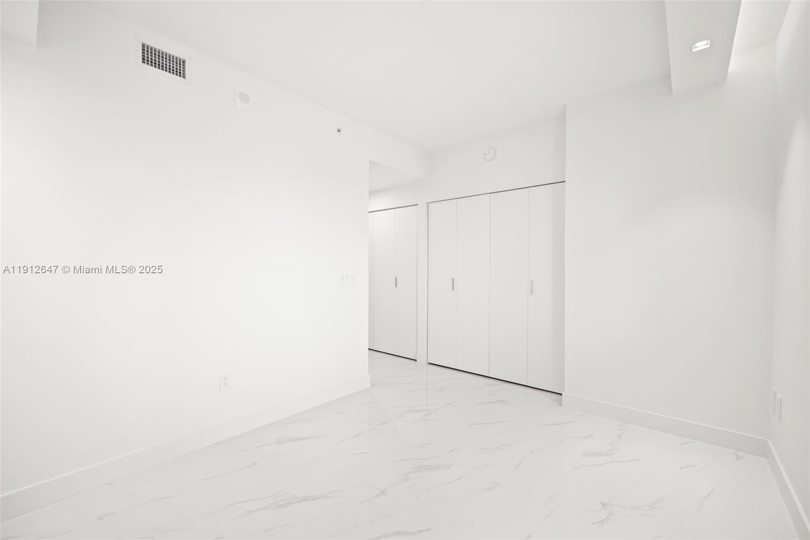 700 NE 24th St # 5606