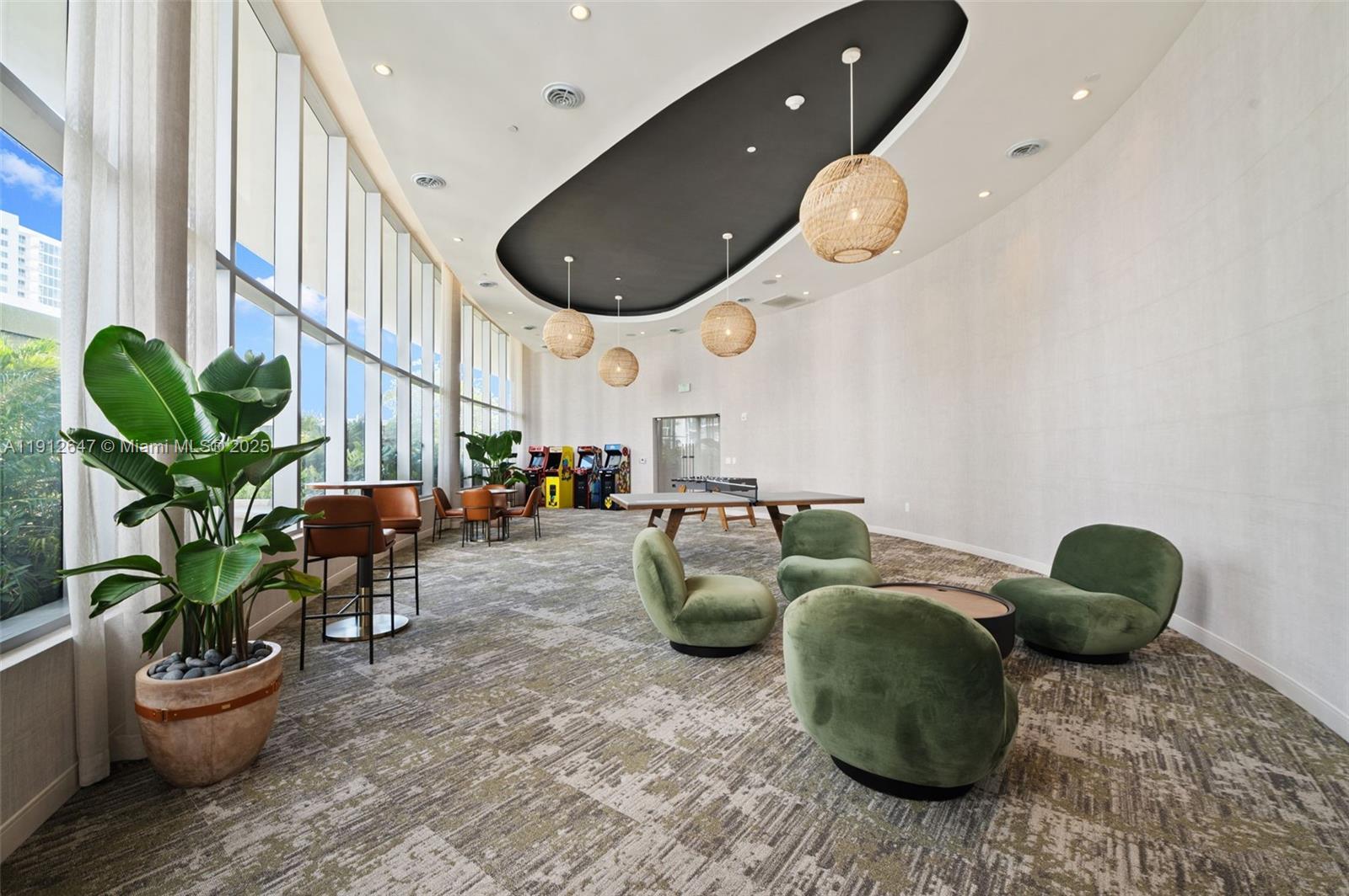 700 NE 24th St # 5606