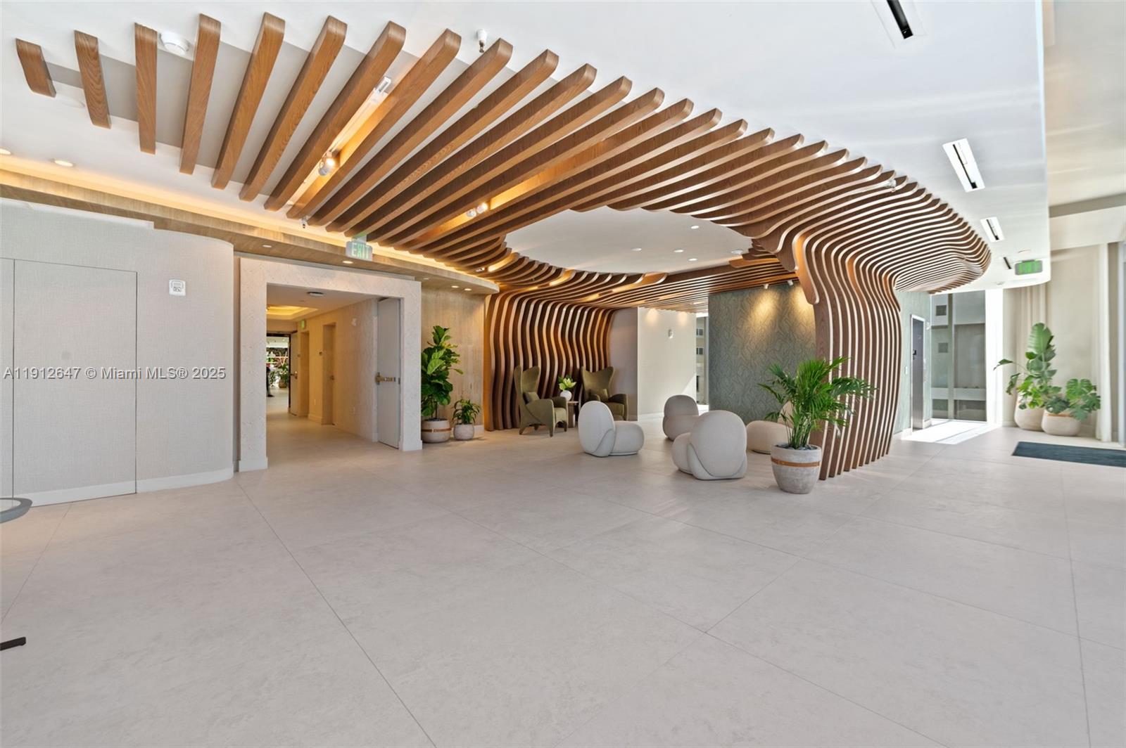 700 NE 24th St # 5606