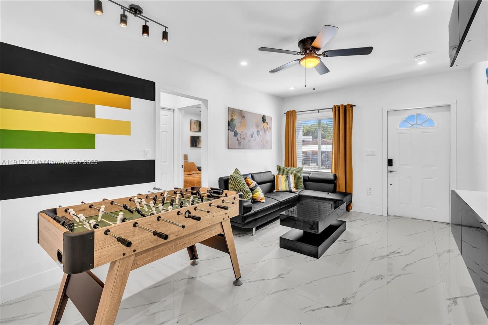 797 NW 35th St