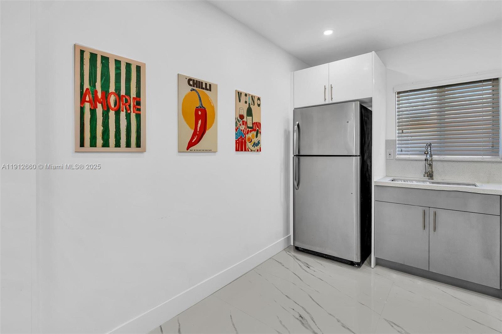 797 NW 35th St