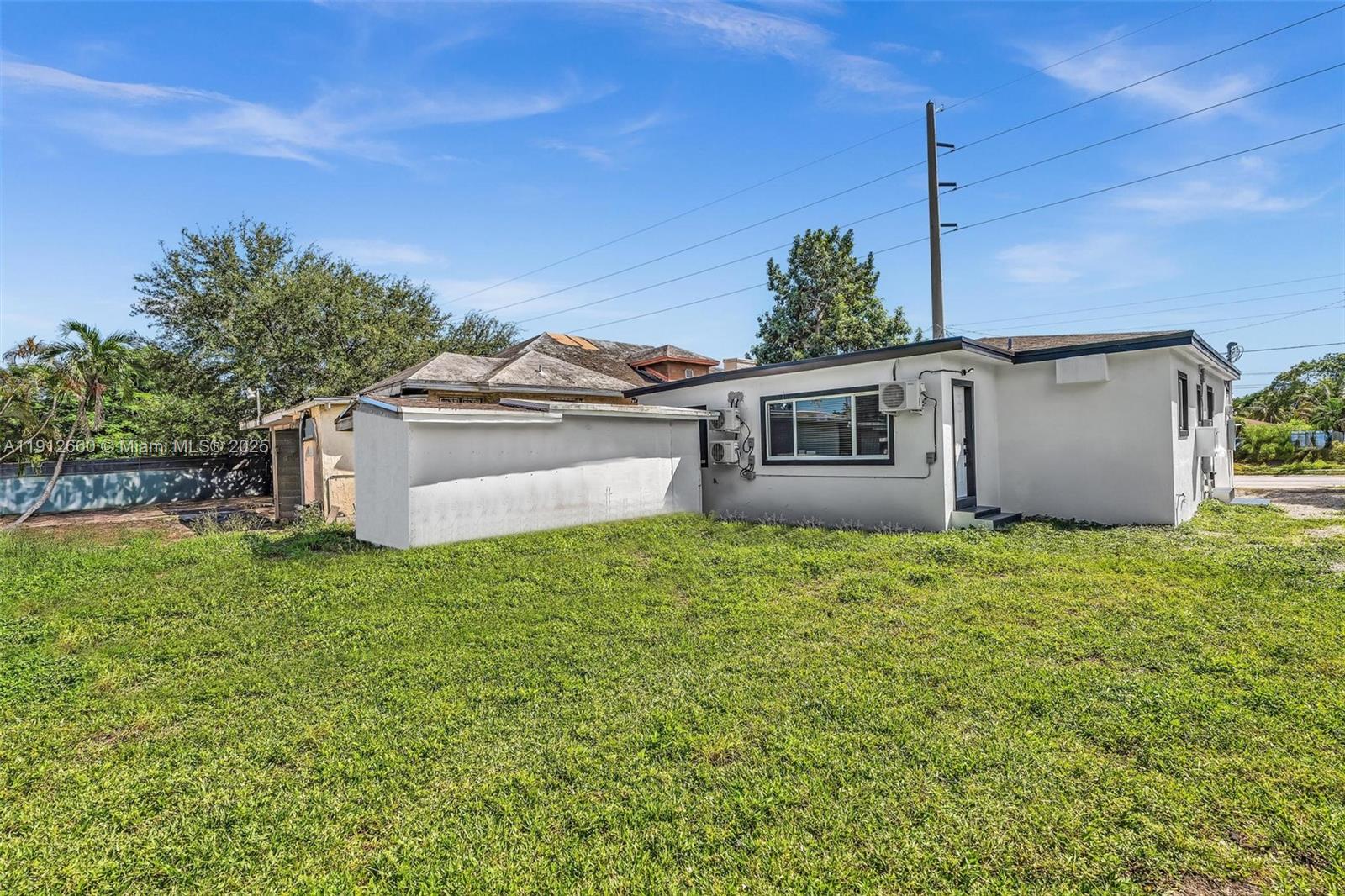 797 NW 35th St