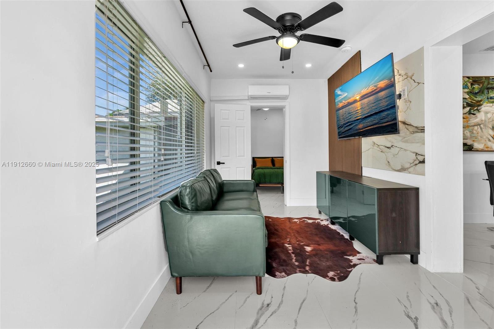 797 NW 35th St