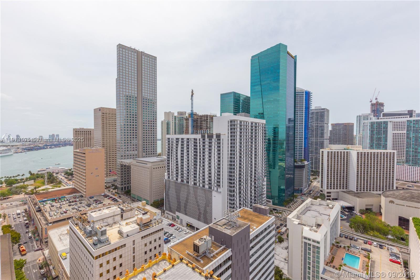 151 SE 1st St # 1611