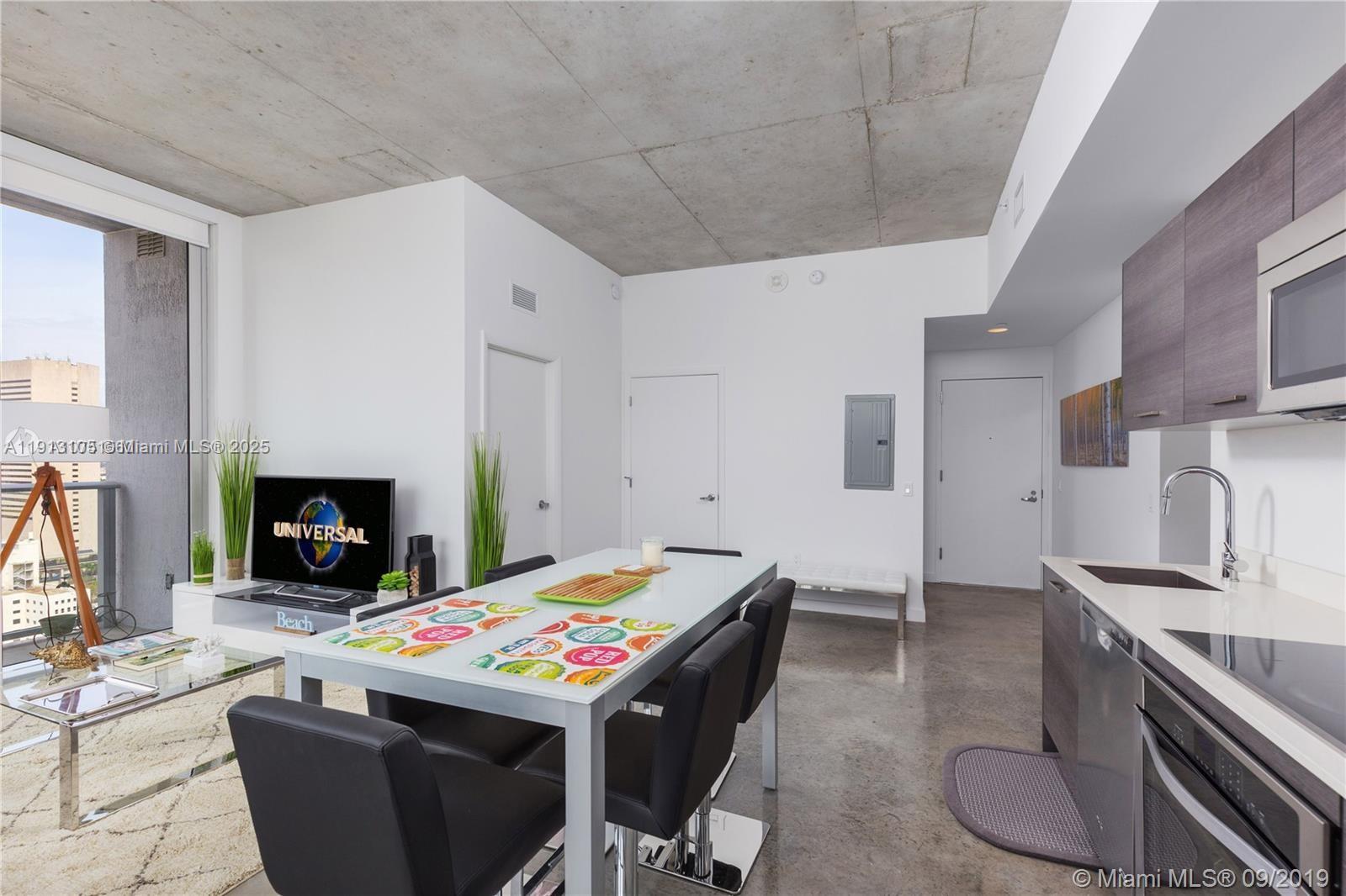 151 SE 1st St # 1611