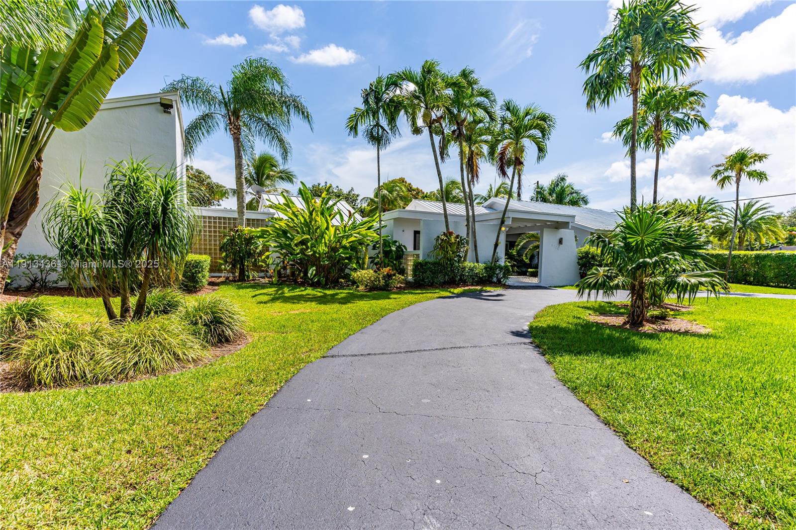 6900 SW 136th St # 6900